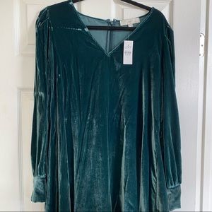 NWT SMALL LOFT GREEN VELVET DRESS